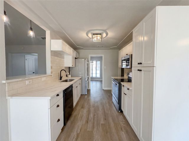 5310 Firewood Drive, Arlington, TX 76016