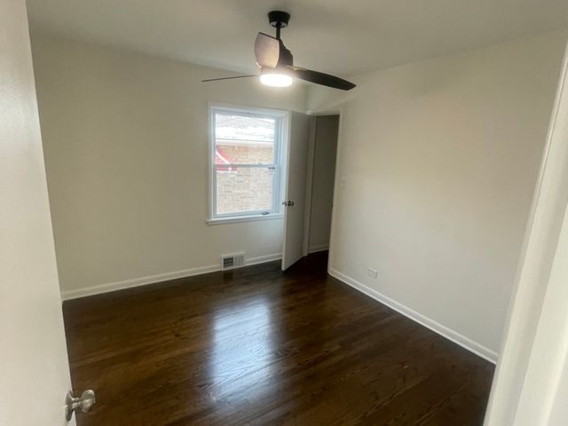 654 W 111th Street, Chicago, IL 60628