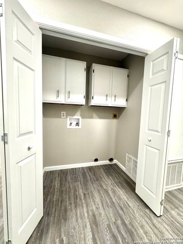 12138 Cherry Blossom, San Antonio, TX 78247