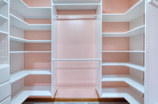 1722 W New Hope Road, Boonville, IN 47601