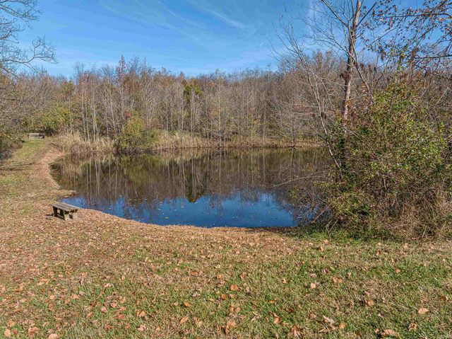 1722 W New Hope Road, Boonville, IN 47601