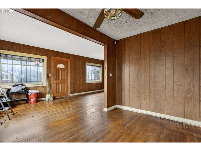 6923 N WILLIAMS Ave, Portland, OR 97217