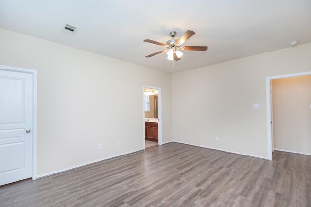1110 Larkfield Drive, Rosenberg, TX 77469
