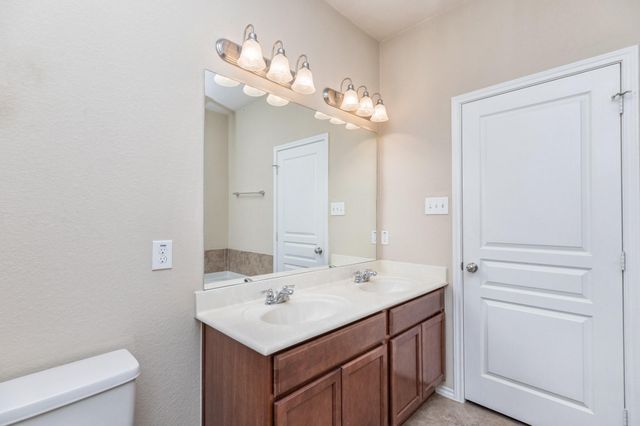 1110 Larkfield Drive, Rosenberg, TX 77469
