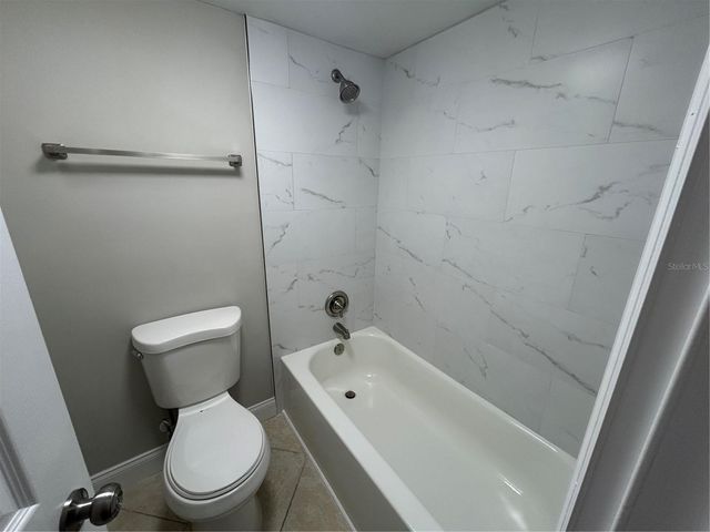 4403 S SEMORAN BOULEVARD 5, Orlando, FL 32822