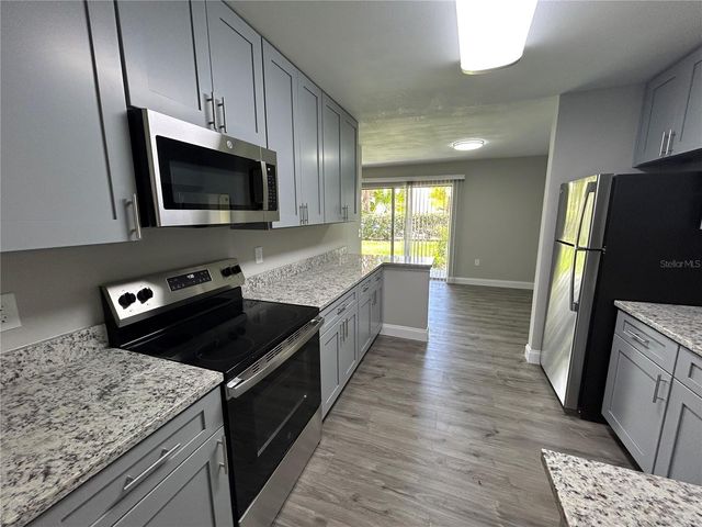 4403 S SEMORAN BOULEVARD 5, Orlando, FL 32822