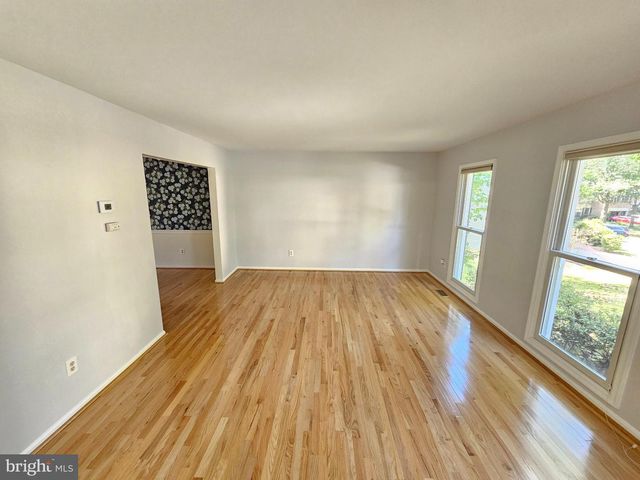 11321 CLASSICAL LN, Silver Spring, MD 20901