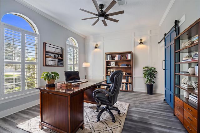 204 Leisure Lane, Friendswood, TX 77546