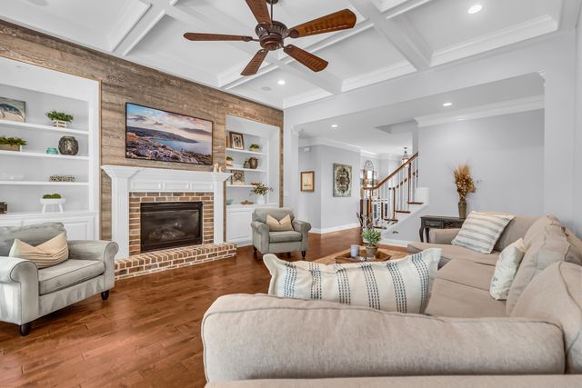 2065 Willbrook Lane, Mount Pleasant, SC 29466