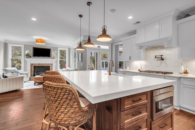 2065 Willbrook Lane, Mount Pleasant, SC 29466