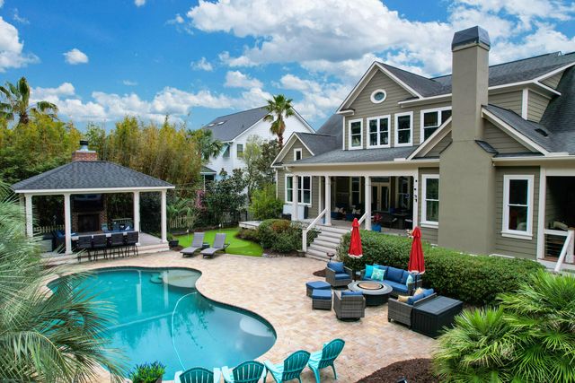 2065 Willbrook Lane, Mount Pleasant, SC 29466