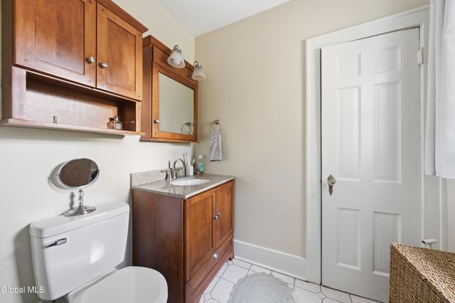 1117 Balltown Road, Niskayuna, NY 12309