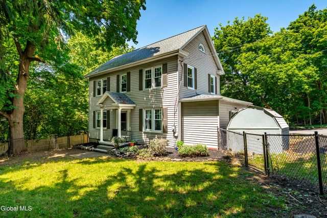 1117 Balltown Road, Niskayuna, NY 12309