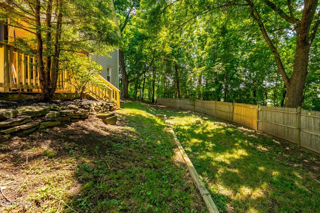 1117 Balltown Road, Niskayuna, NY 12309
