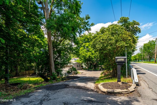 1117 Balltown Road, Niskayuna, NY 12309