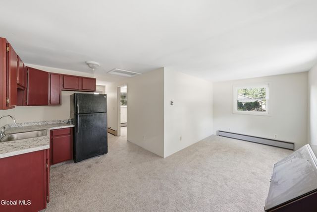 1117 Balltown Road, Niskayuna, NY 12309