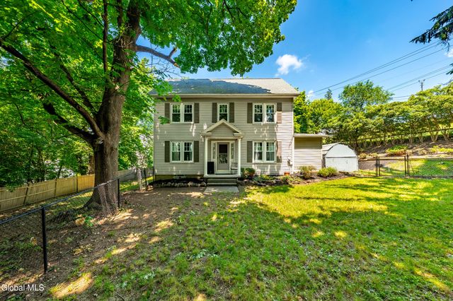 1117 Balltown Road, Niskayuna, NY 12309