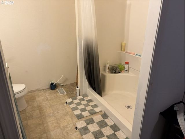 503 OLD PIONEER Rd, Sutherlin, OR 97479