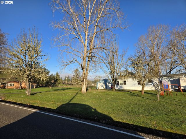 503 OLD PIONEER Rd, Sutherlin, OR 97479
