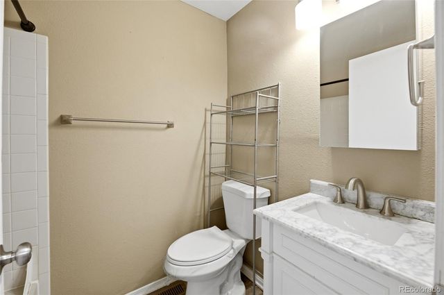 1100 S Waco Street F, Aurora, CO 80017