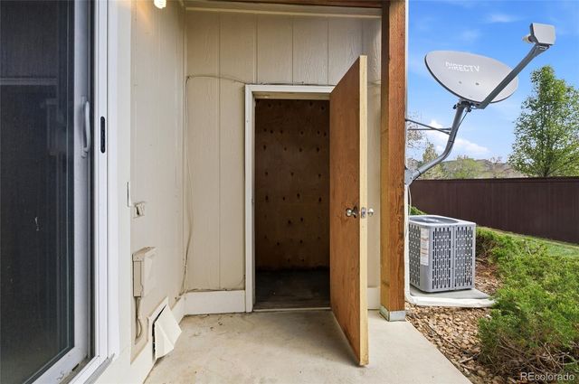 1100 S Waco Street F, Aurora, CO 80017