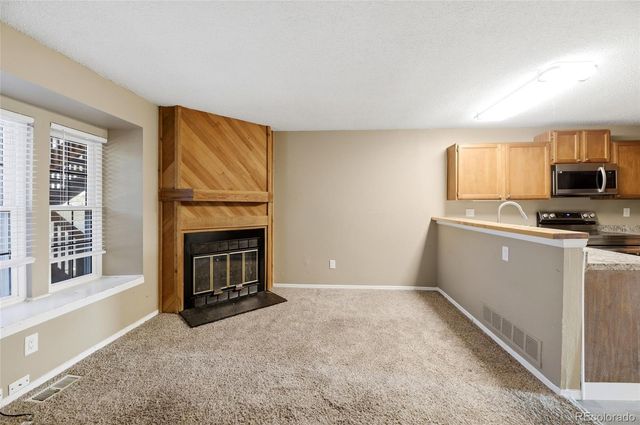 1100 S Waco Street F, Aurora, CO 80017