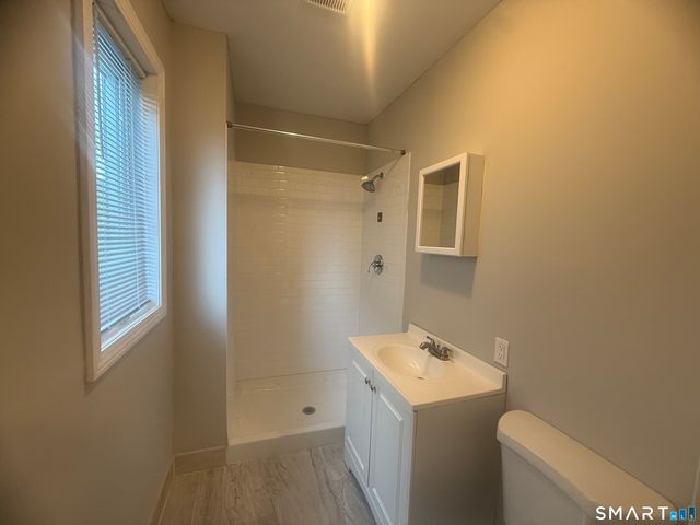 168-170 Kelsey Street, Bridgeport, CT 06607
