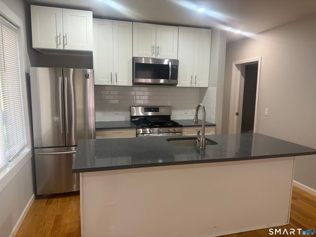 168-170 Kelsey Street, Bridgeport, CT 06607