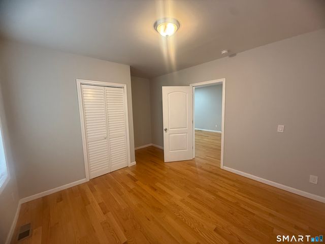 168-170 Kelsey Street, Bridgeport, CT 06607