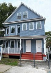168-170 Kelsey Street, Bridgeport, CT 06607