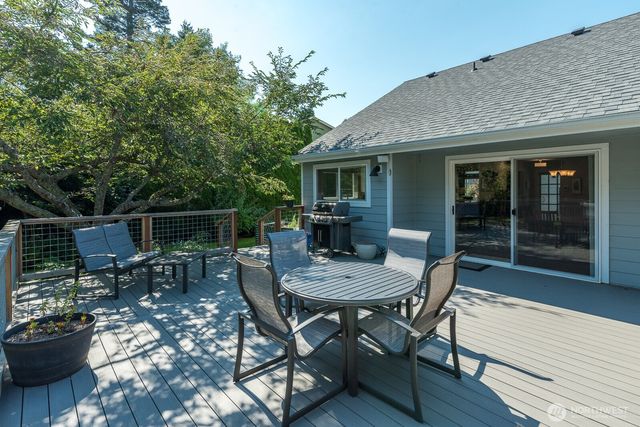 4603 San Juan Avenue, Anacortes, WA 98221