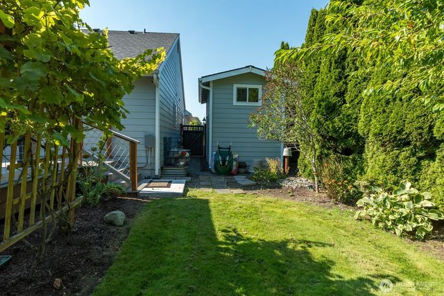 4603 San Juan Avenue, Anacortes, WA 98221