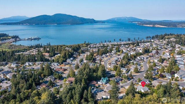 4603 San Juan Avenue, Anacortes, WA 98221