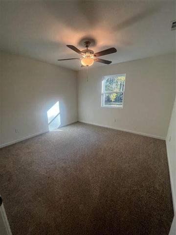 170 Walter Drive, Cleveland, TX 77328