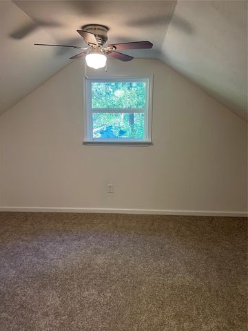 170 Walter Drive, Cleveland, TX 77328