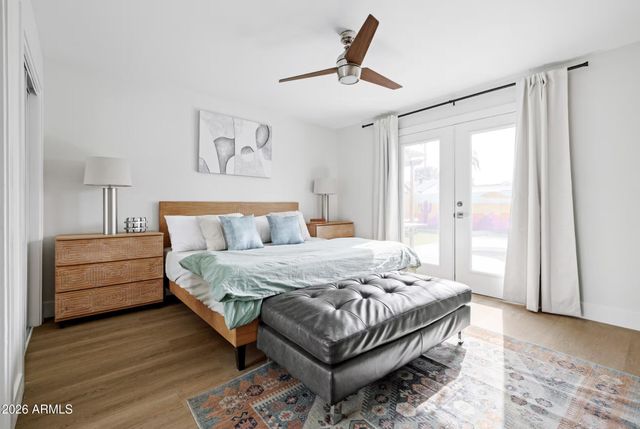 8301 E CRESTWOOD Way, Scottsdale, AZ 85250