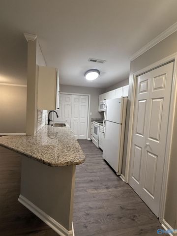 4988 Seven Pine Circle 4988, Huntsville, AL 35816