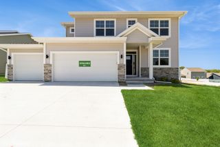 2536 E 50th Court, Des Moines, IA 50317