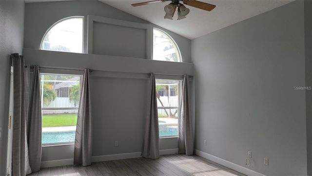 12518 SPARKLEBERRY ROAD, Tampa, FL 33626