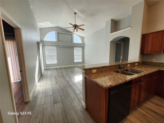 12518 SPARKLEBERRY ROAD, Tampa, FL 33626