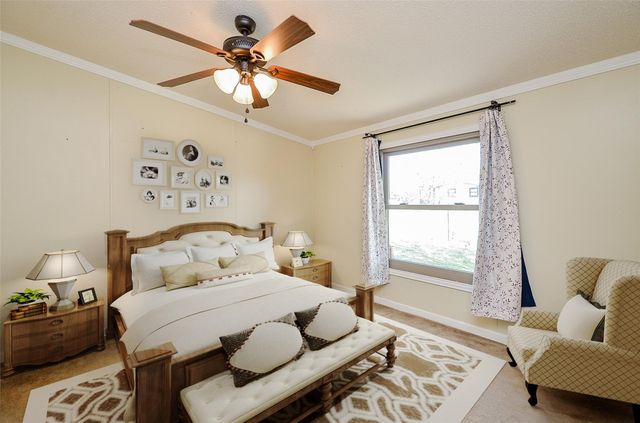 5440 W 7th Street, Sheridan, TX 77475