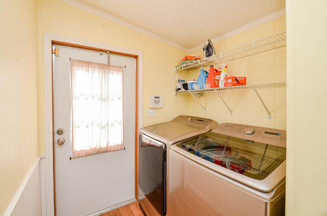 5440 W 7th Street, Sheridan, TX 77475