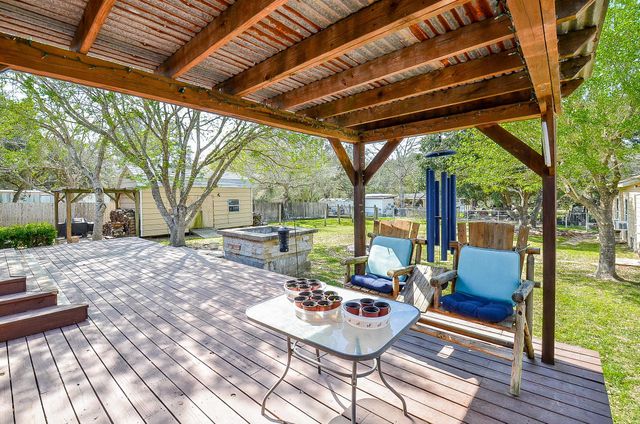5440 W 7th Street, Sheridan, TX 77475