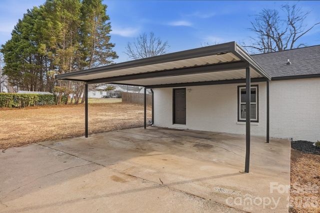 212 Pethel Street, Kannapolis, NC 28081