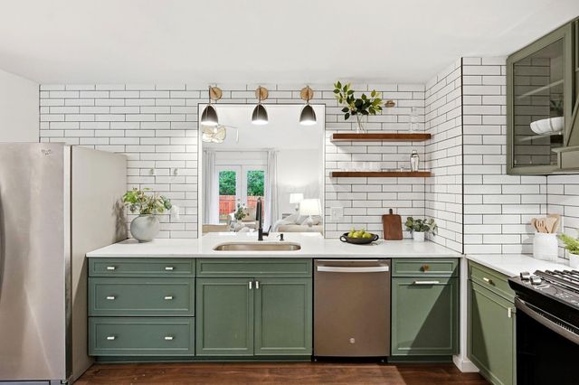 4444 Trindel Way, Columbus, OH 43231