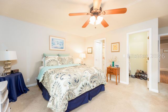 50 Yacht Cove Dr Apt 230, Hilton Head Island, SC 29928