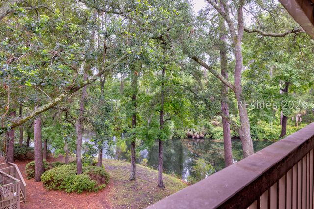 50 Yacht Cove Dr Apt 230, Hilton Head Island, SC 29928