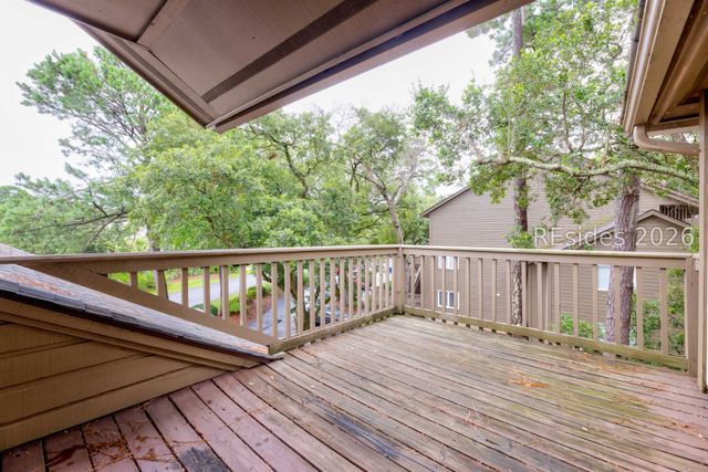 50 Yacht Cove Dr Apt 230, Hilton Head Island, SC 29928