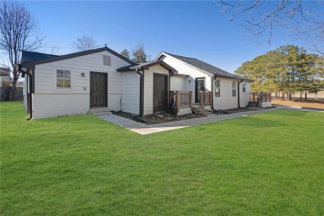 638 Dobbins Mill Road, Griffin, GA 30223