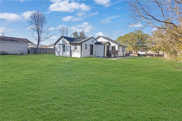 638 Dobbins Mill Road, Griffin, GA 30223